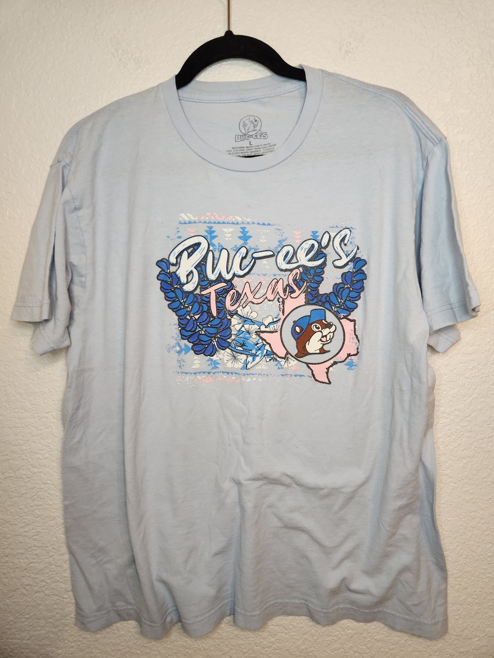 Buc-ee’s T-Shirt Womens L Blue Texas USA Fast Food Logo Short Sleeve Bucees